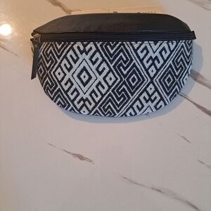 Chic Black and White Patterned Pouch